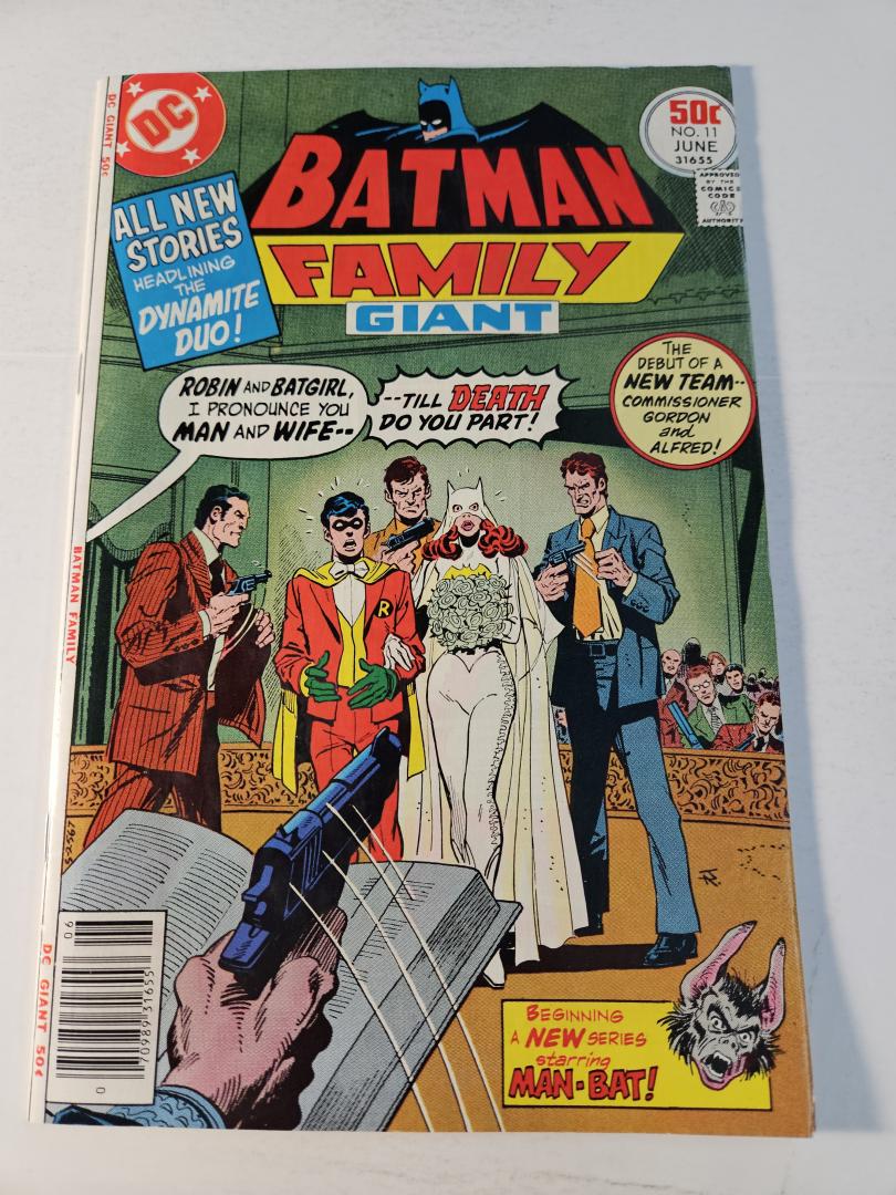 Batman Family Giant #11 VF+, DC Comics, 1977