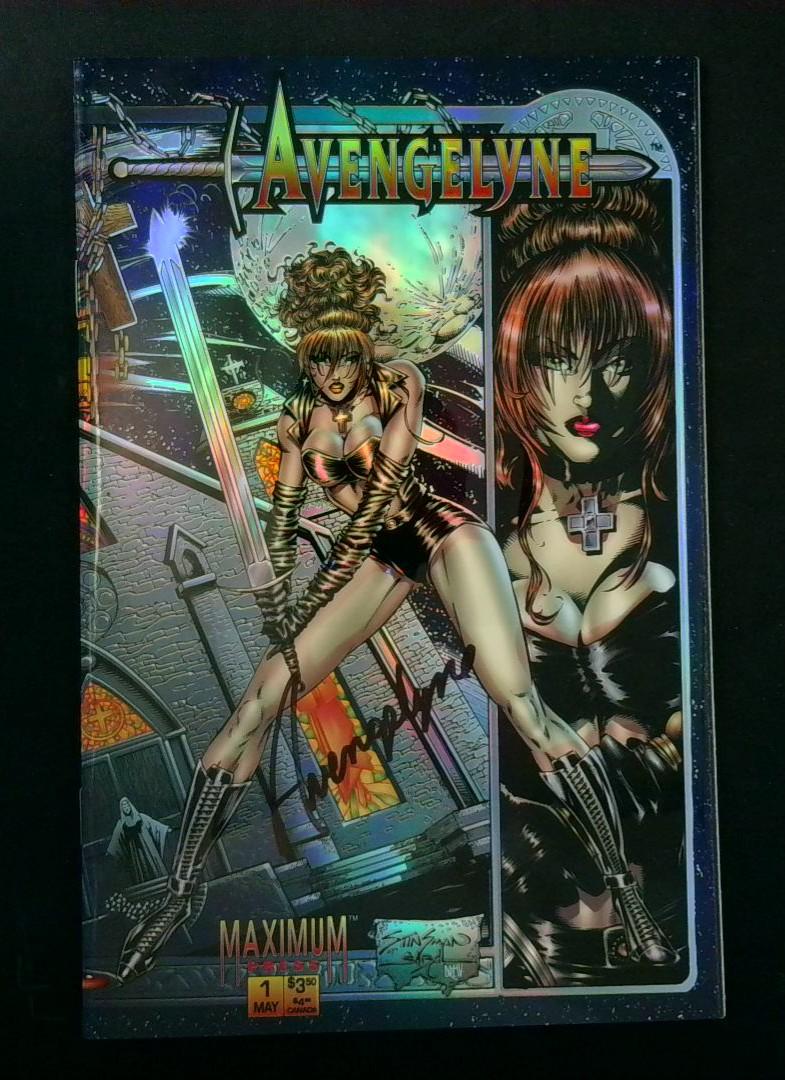 Avengelyne #1, Refractor Holo Rare signed "Avengelyne" Maximum Press, 1995