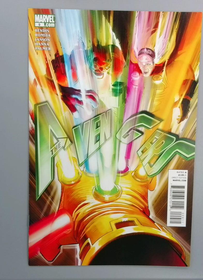 Avengers #9, VF/NM Marvel, 2011