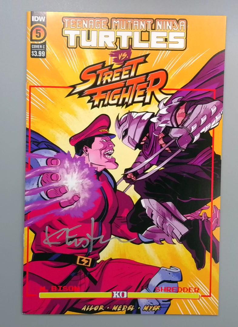 Teenage Mutant Ninja Turtles vs Street Fighter #5, Signed Kevin Eastman COA IDW