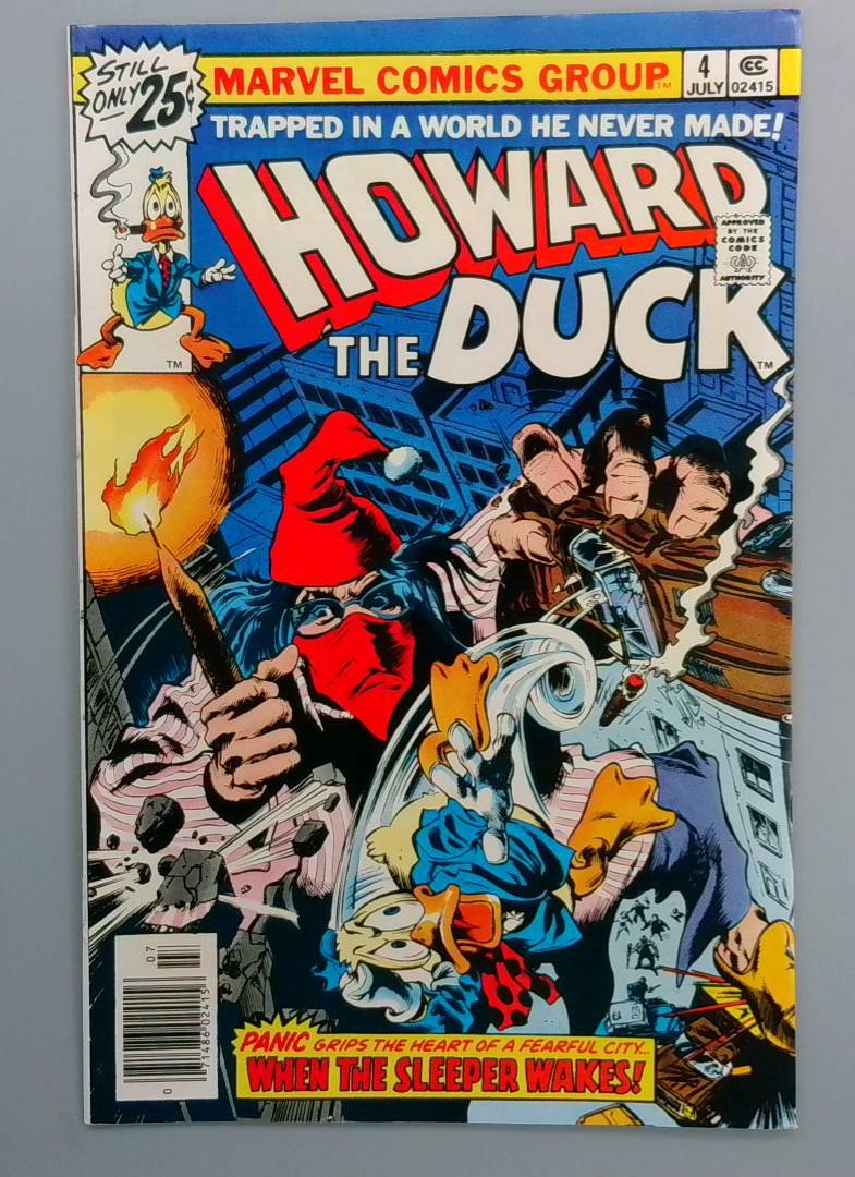 Howard the Duck #4, VF/NM Marvel Comics Group, July 1976