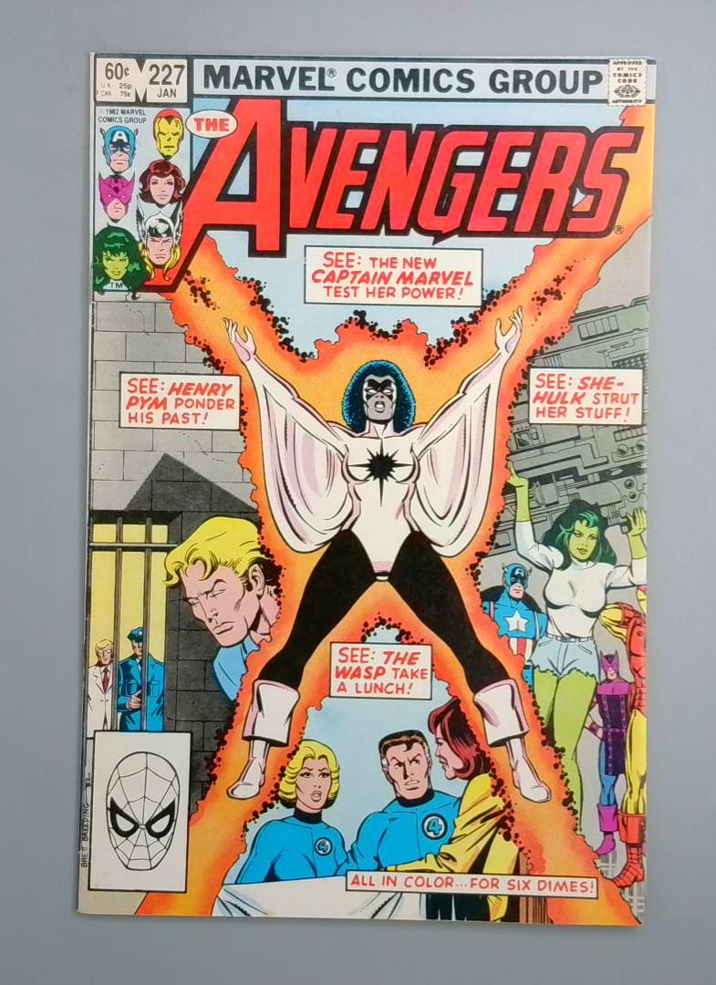 Avengers #227, VF+ 2nd Monica Rambeau Marvel Comics, Jan 1983 JR1