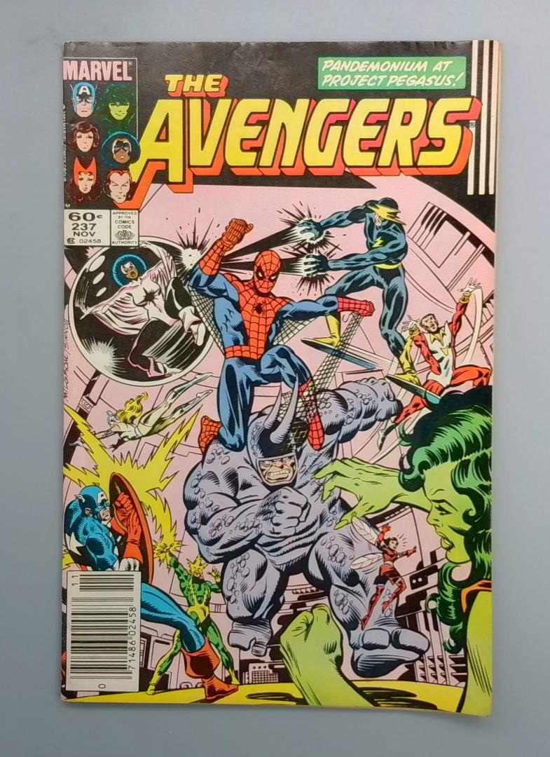 Avengers #237 Newsstand, Masters of Evil Marvel, 1983