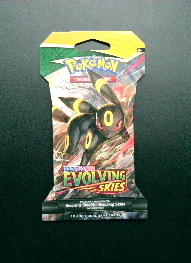 Pokemon Sword & Shield Evolving Skies Sleeved