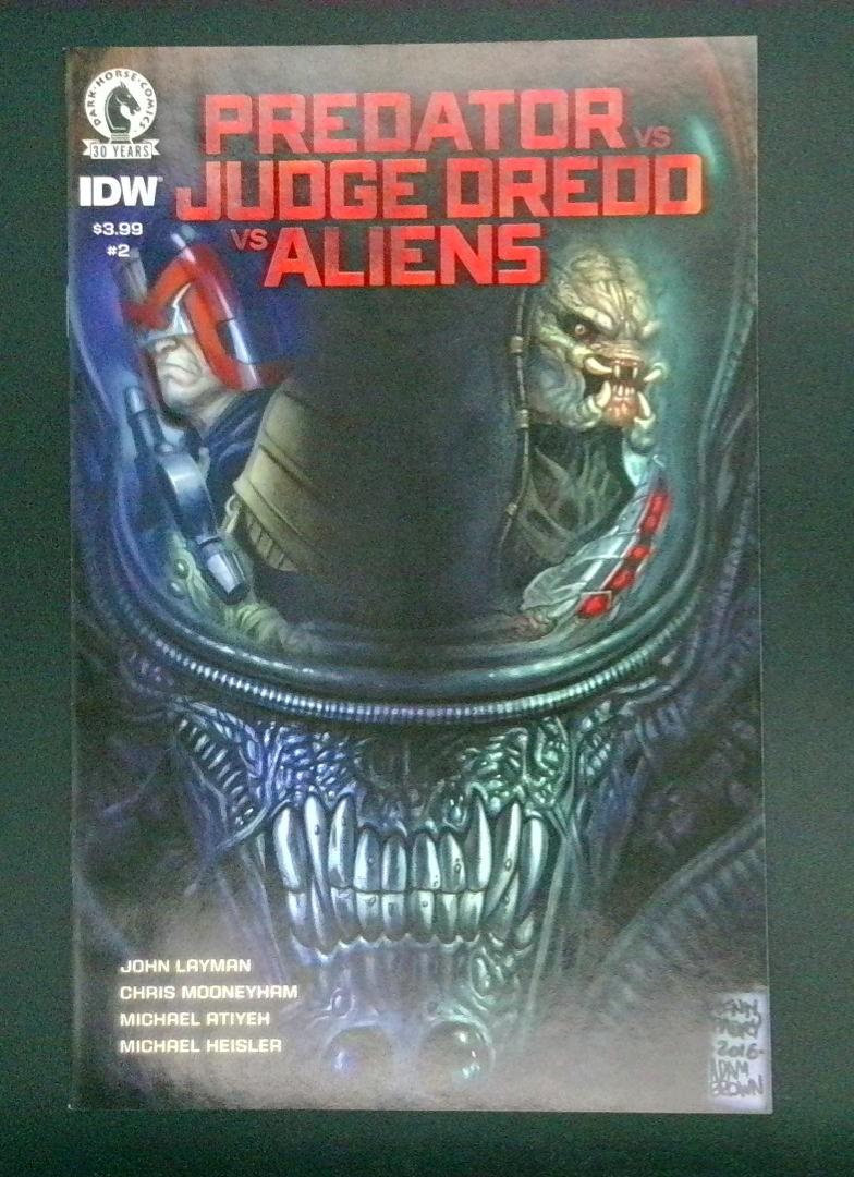 Predator Vs. Judge Dredd Vs. Aliens #2 VF+ Dark Horse 2016