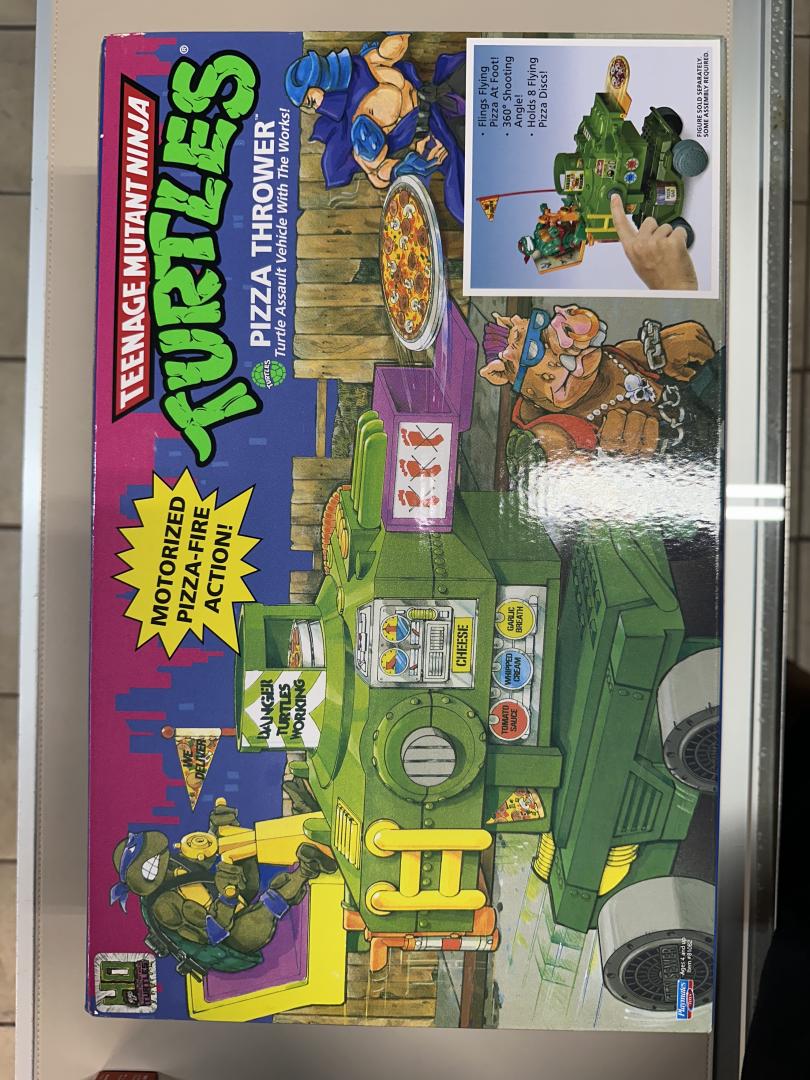 Teenage Mutant Ninja Turtles Pizza Thrower 40th Anniversary Playmates 2024 BJT1 