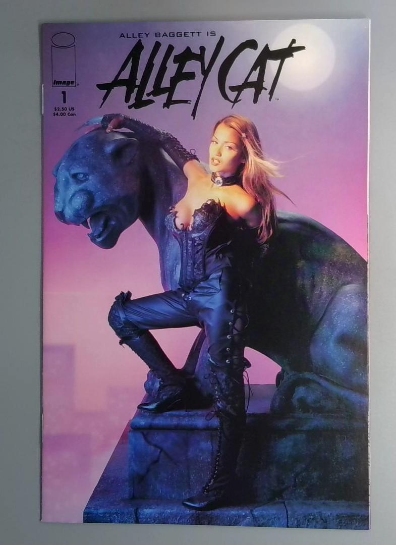 Alley Cat #1 Alley Baggett Photo Cover with Cat Statue Image 1999