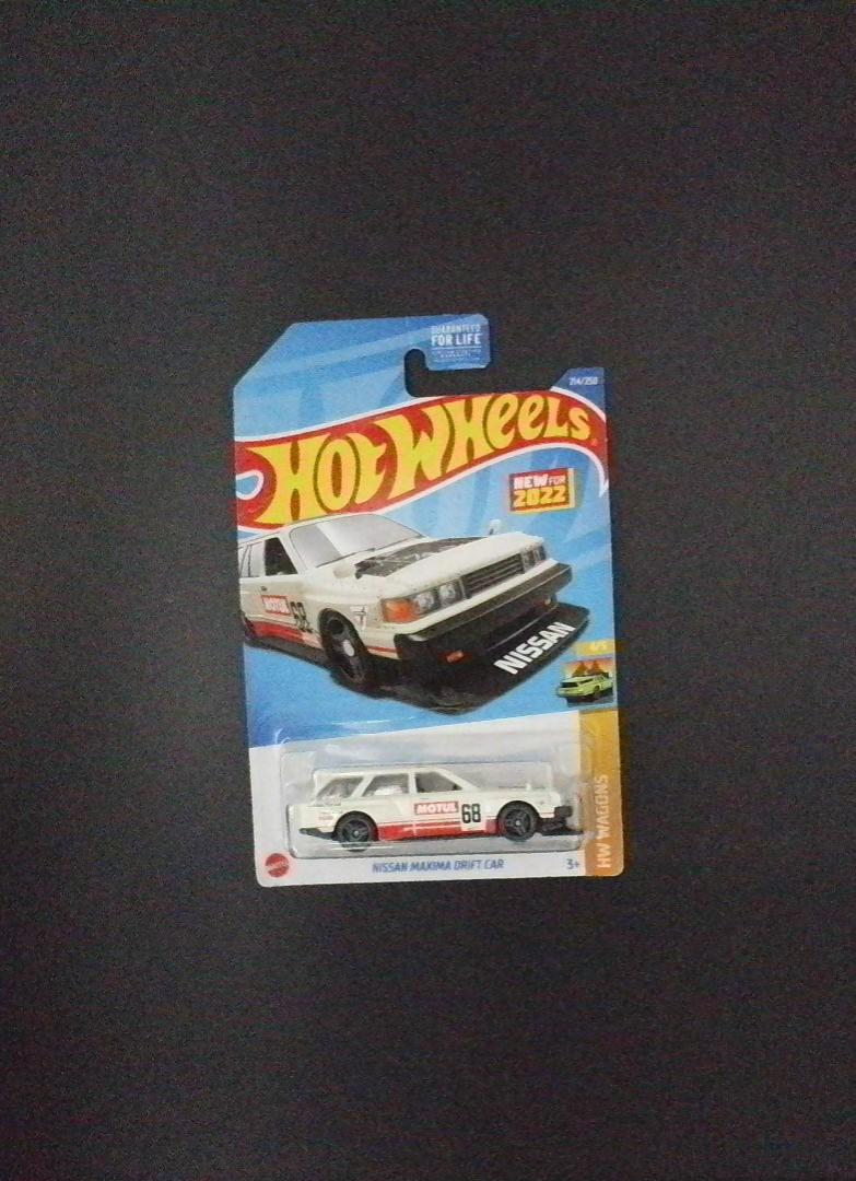 Nissan Maxima Drift Car HW Wagons Hot Wheels 2022