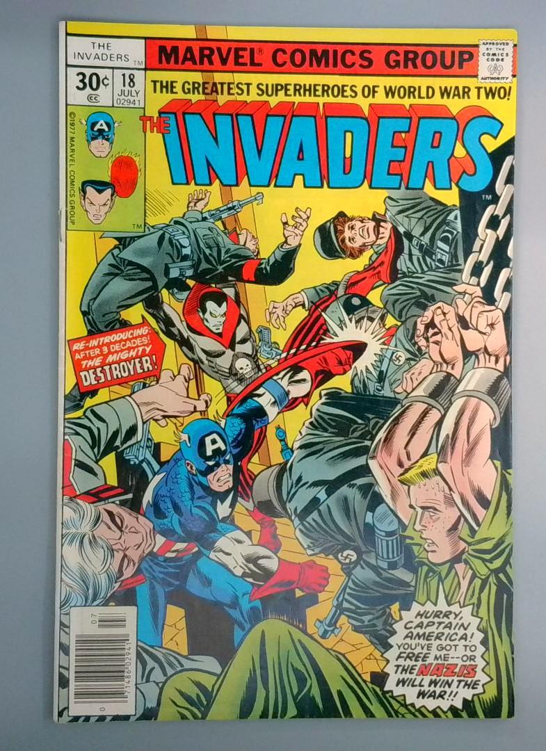 Invaders #18 VF 1st Appearance of Destroyer Brian Falsworth Marvel 1977