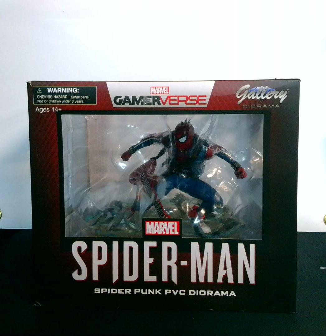 Spider-Man Gamerverse Gallery Diorama Diamond Select Toys