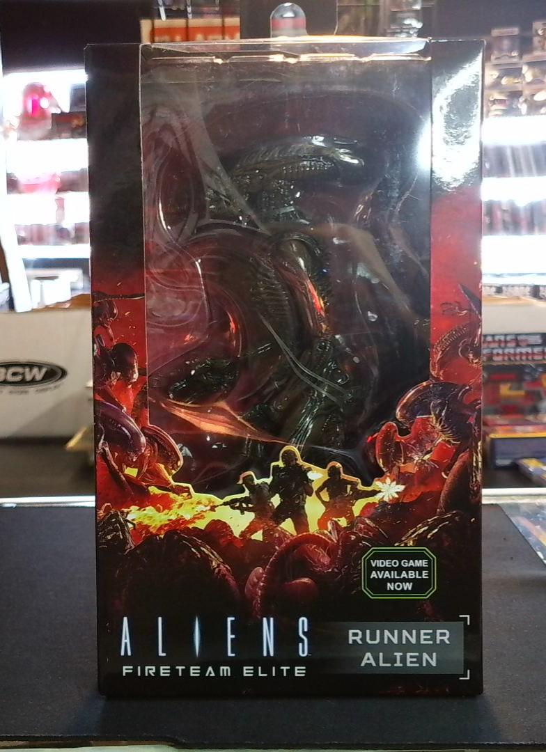 Runner Alien Aliens Fireteam Elite NECA 