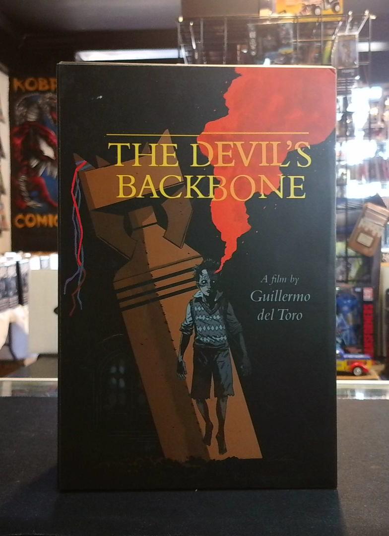 Santi The Devil's Backbone NECA