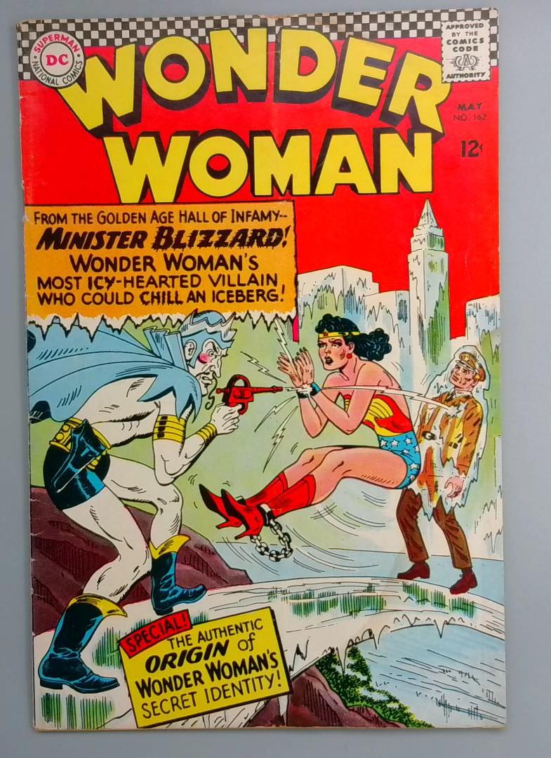 Wonder Woman #162 Origin, Bottom Staple Detached DC 1966