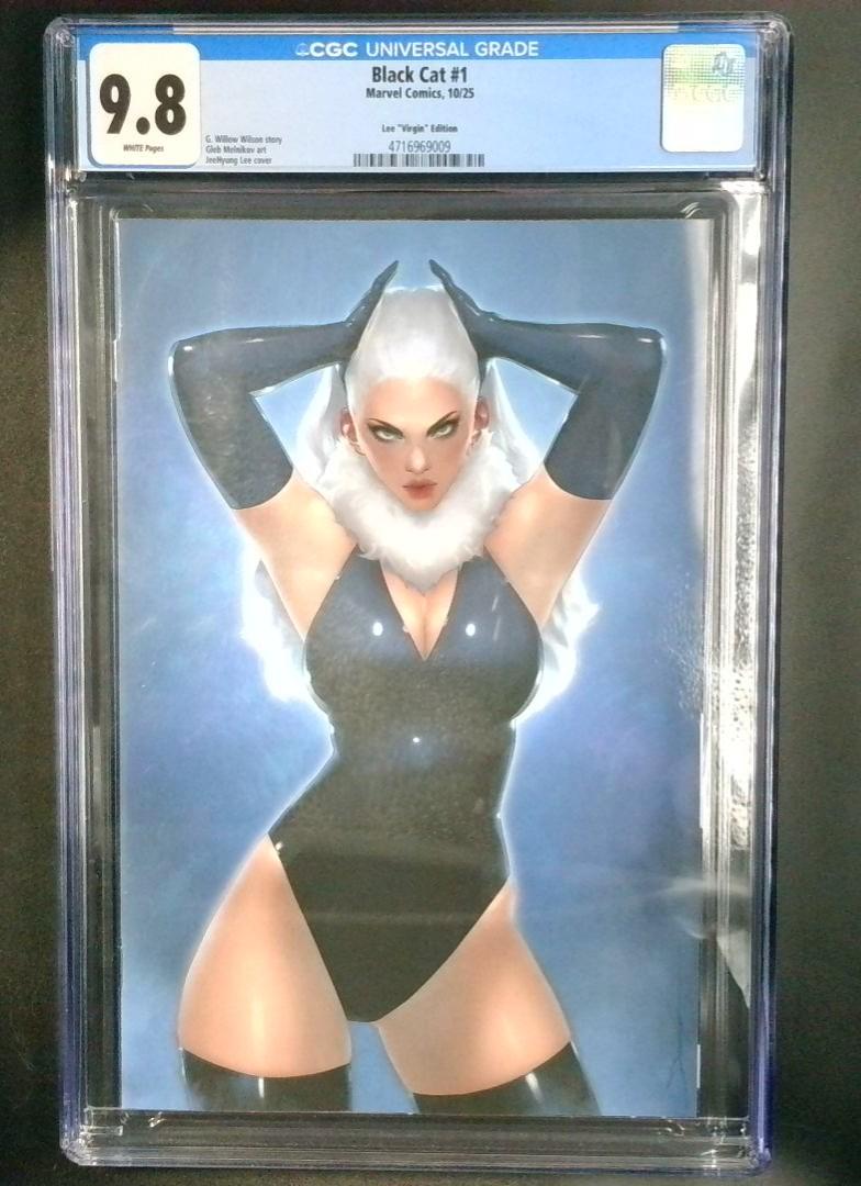 Black Cat #1 JeeHyung Lee Virgin Edition Marvel 10/25 CGC 9.8 White Pages