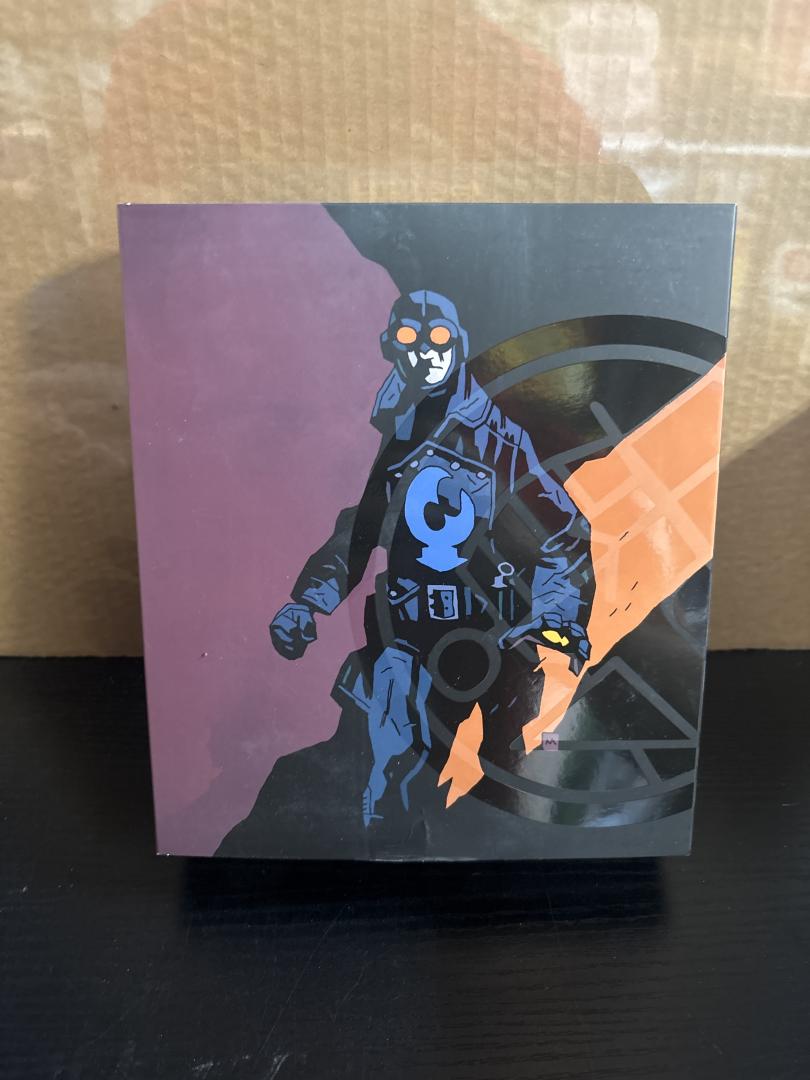 1000toys Hellboy Lobster Johnson 1/12 Scale Action Figure 