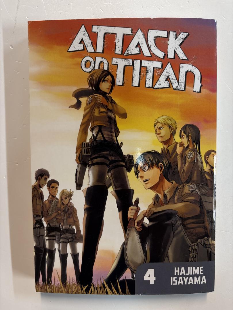 Attack on Titan #4 Hajime Isayama