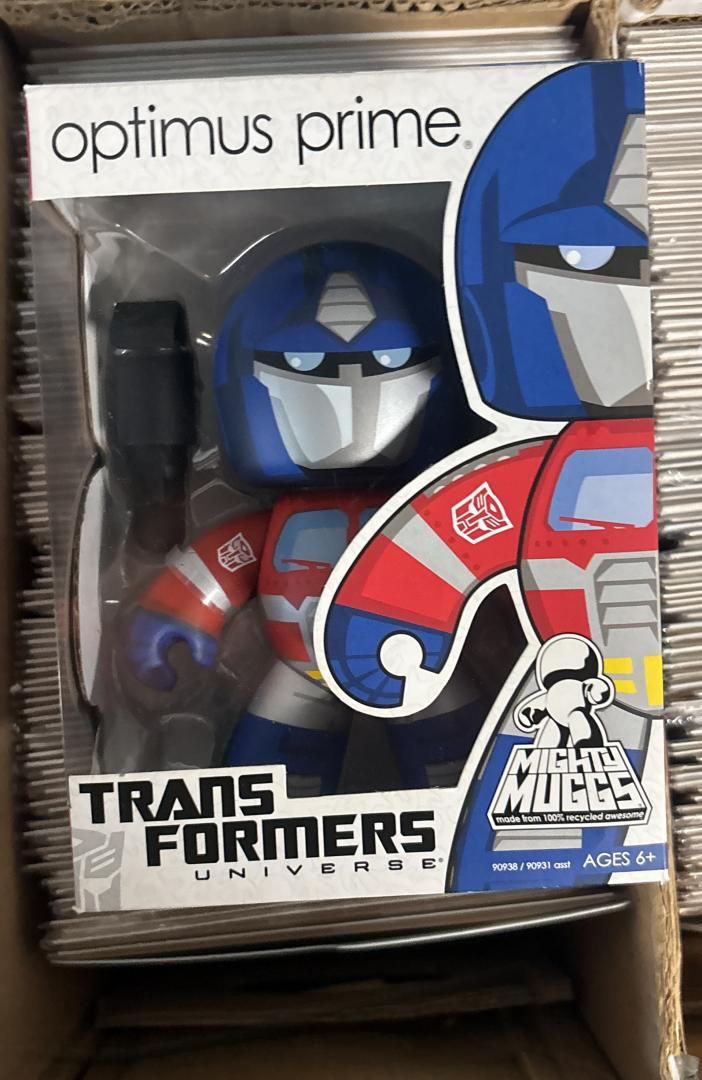 Optimus Prime Transformers Universe Mighty Muggs Hasbro