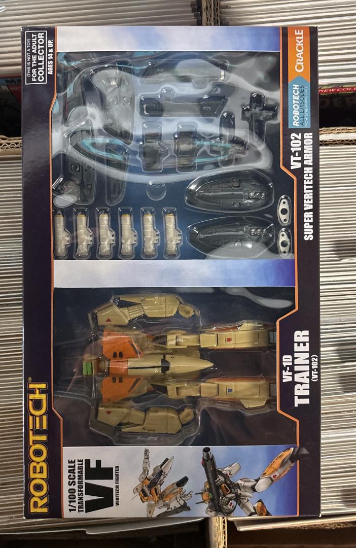 VF-1D Trainer Robotech Toynami 2022