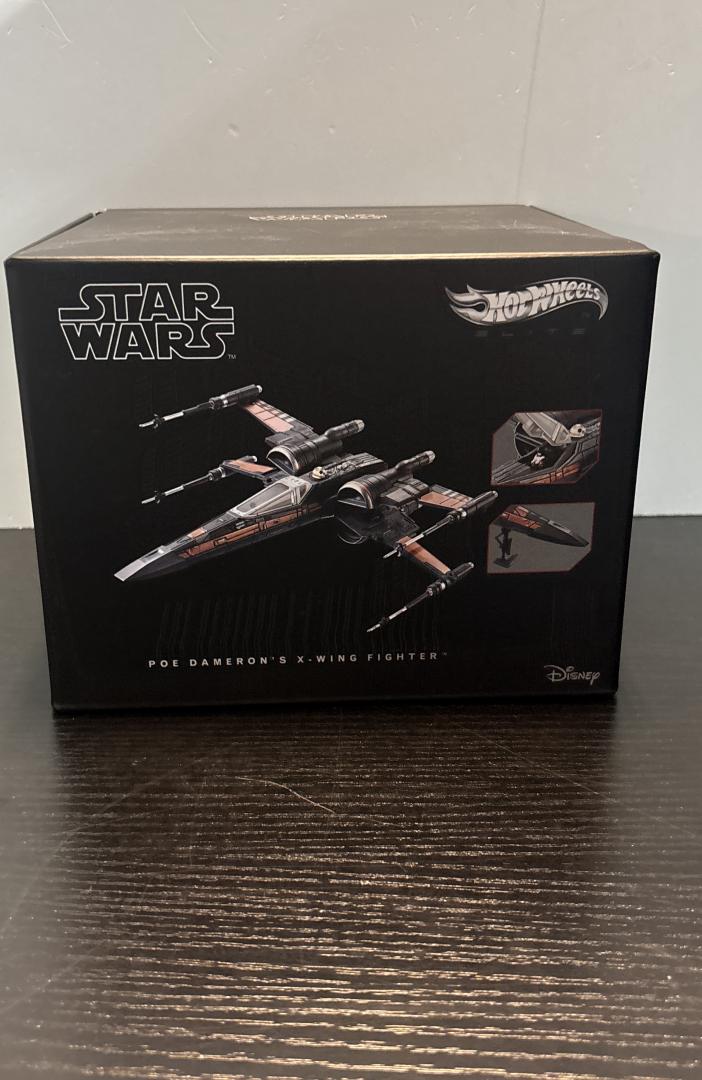 Poe Dameron's X-Wing Fighter Star Wars Hot Wheels 2017