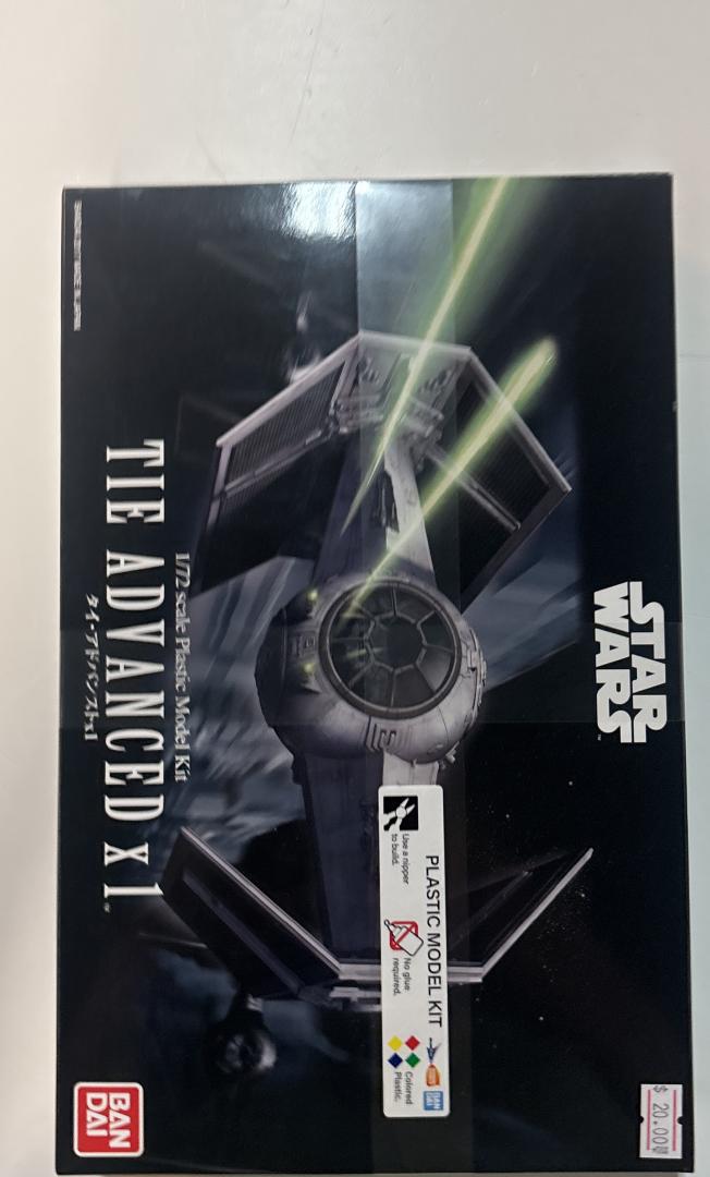 TIE Advanced X1 Star Wars Bandai 1/72 Scale Plastic model Kit