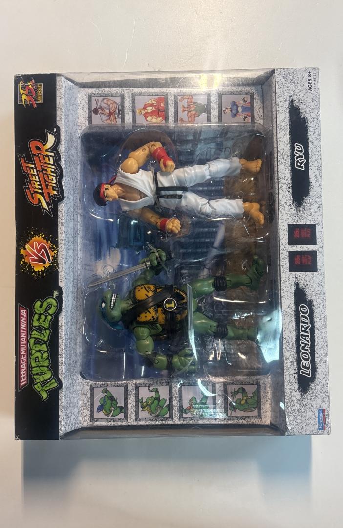 TMNT VS Street Fighter Leonardo Ryu NECA 2022