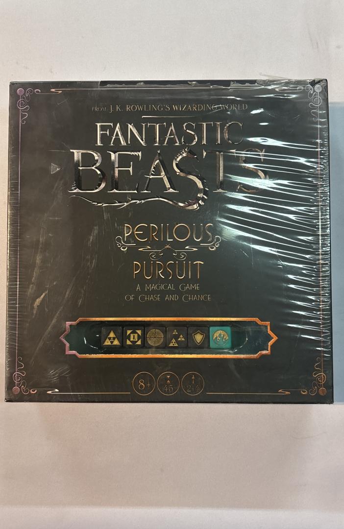 Fantastic Beasts Perilous Pursuit Board Game USAopoly 2018