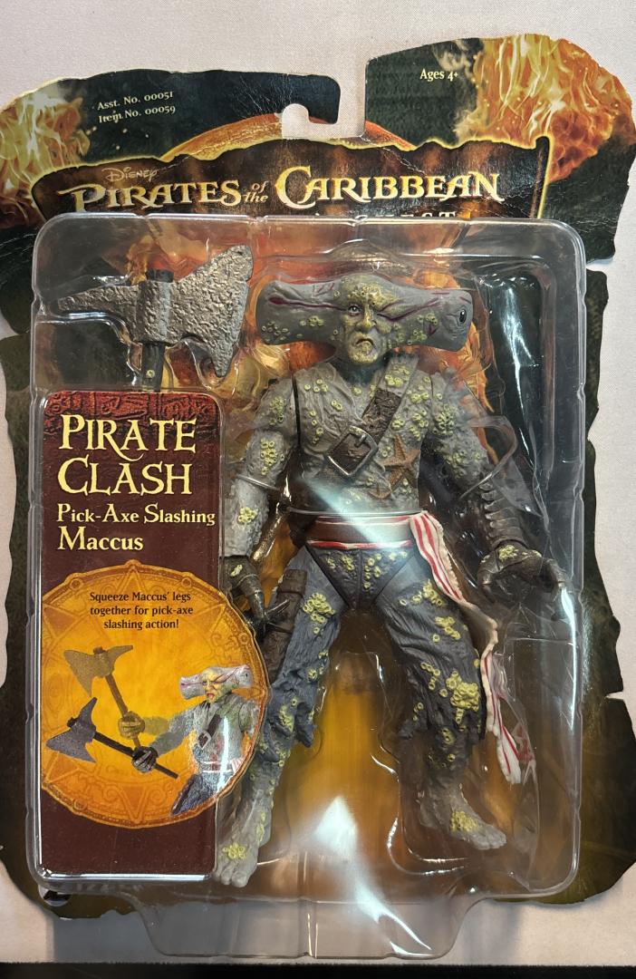 Pick-Axe Slashing Maccus Pirates of the Caribbean Pirate Clash 2006 See Pics!