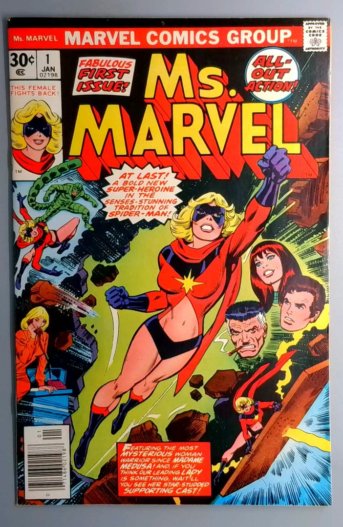 Ms. Marvel #1 VF/NM Marvel 1977