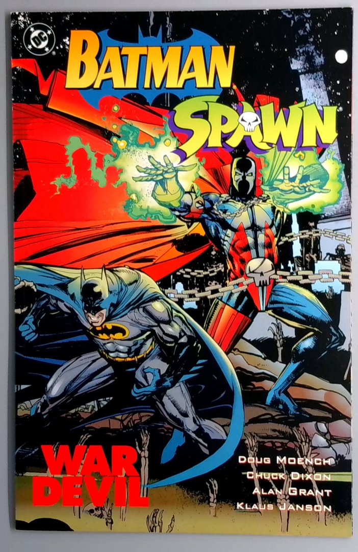 Batman / Spawn: War Devil NM Has Information Printed on Spine